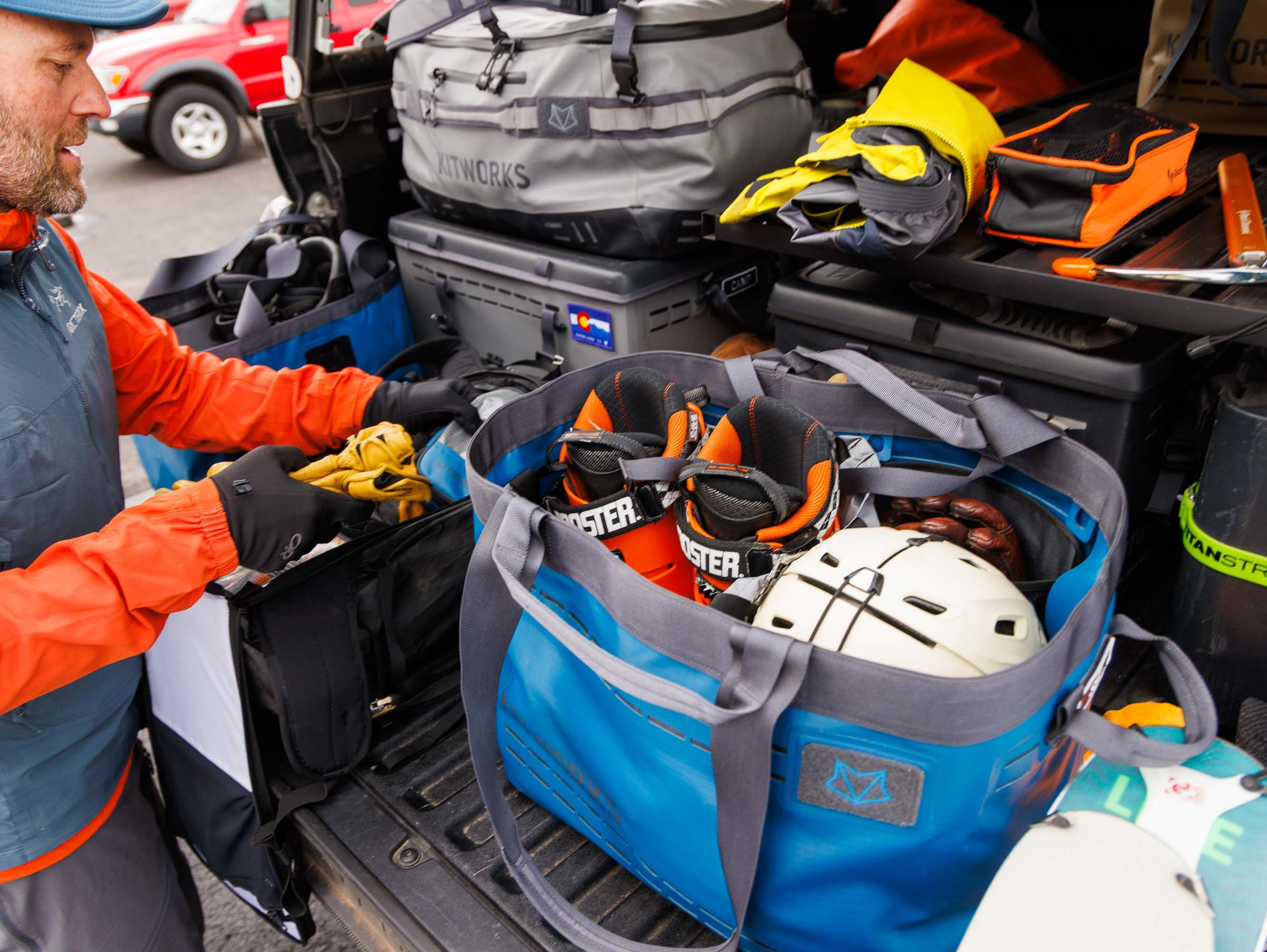 The Gear Tote 55L - Multiple configurations for snowsports and mountain bike