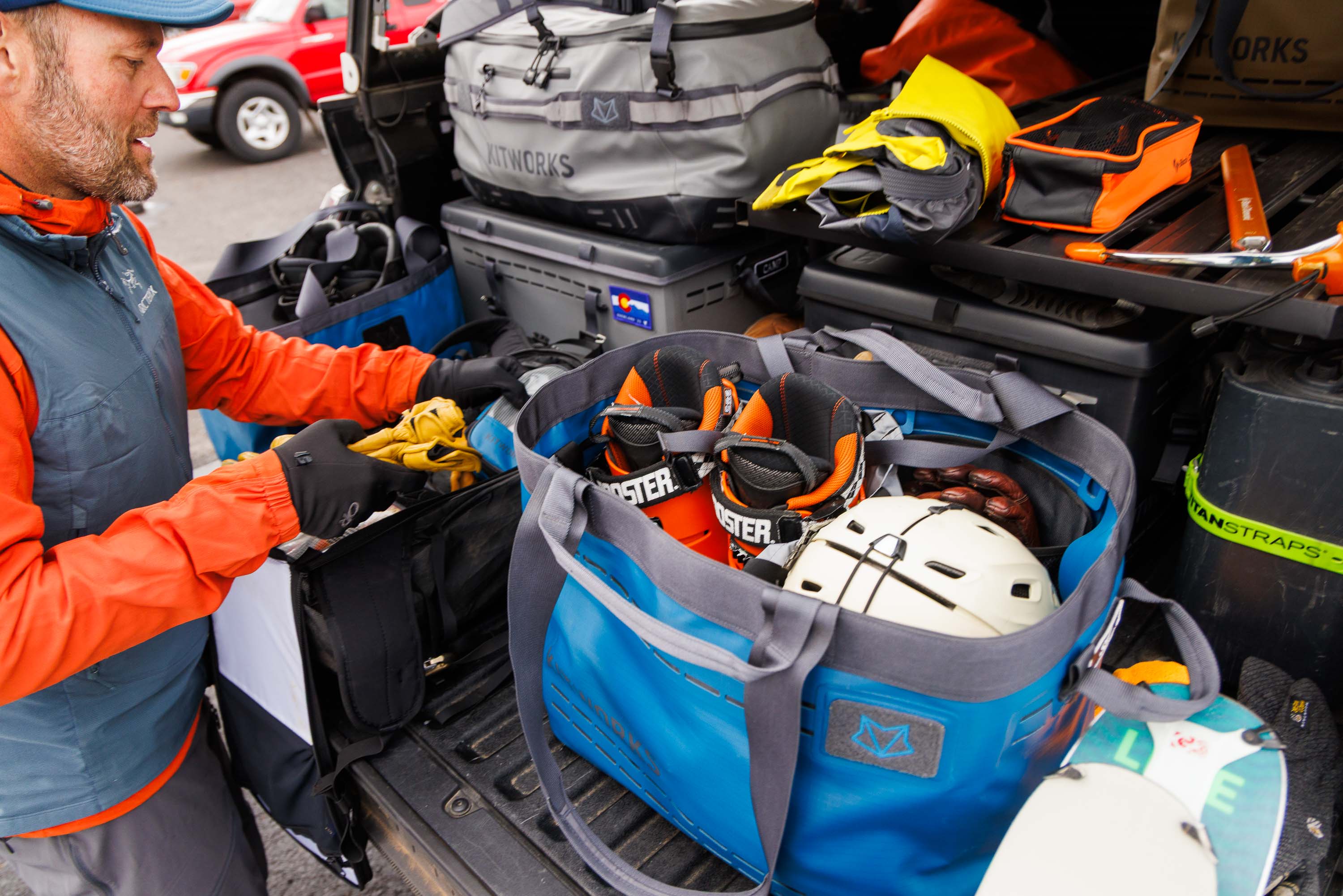 The Gear Tote 55L - Multiple configurations for snowsports and mountain bike